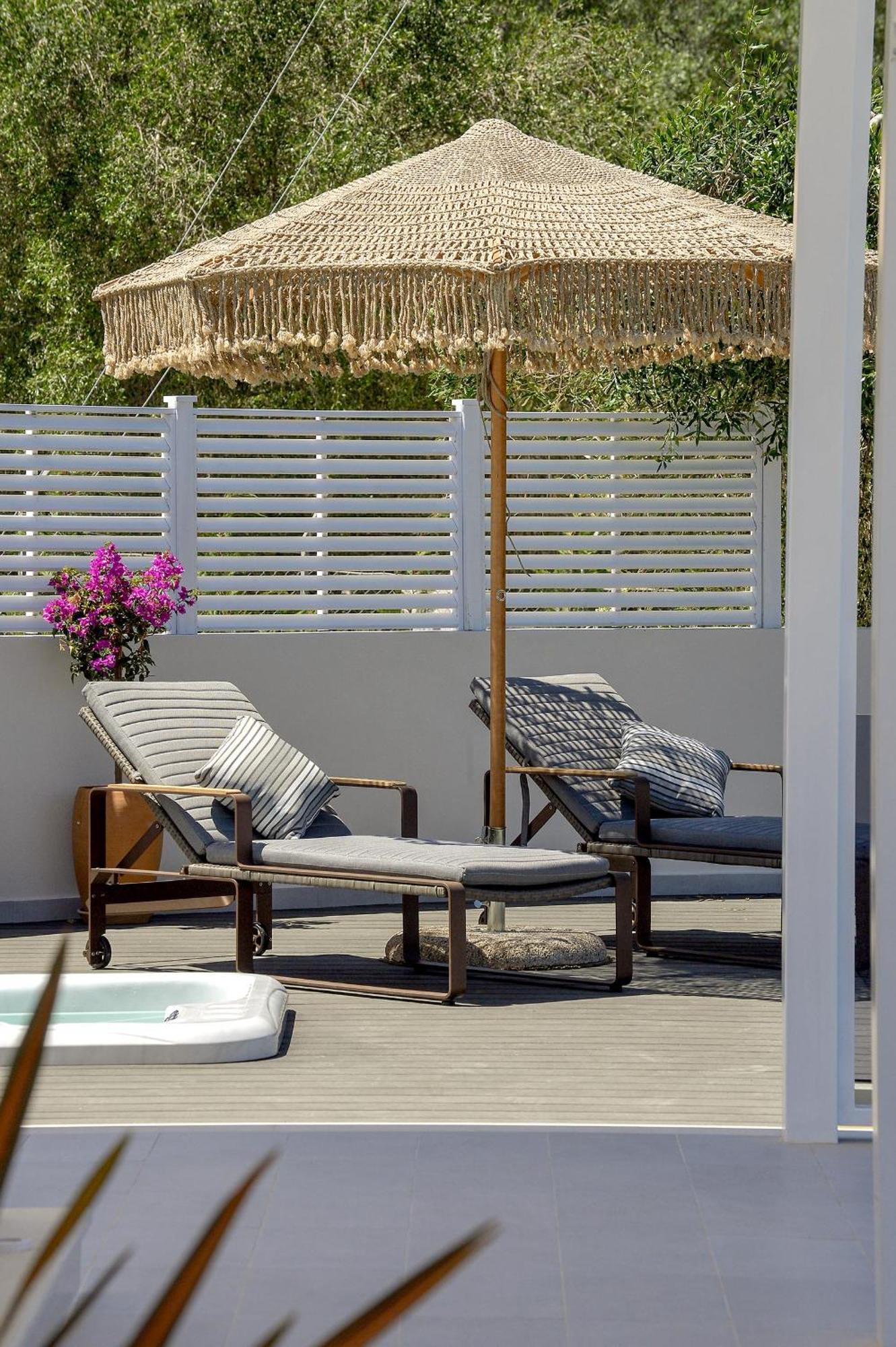 Paxos Luxury Living Junior Suites Gaios Kamer foto